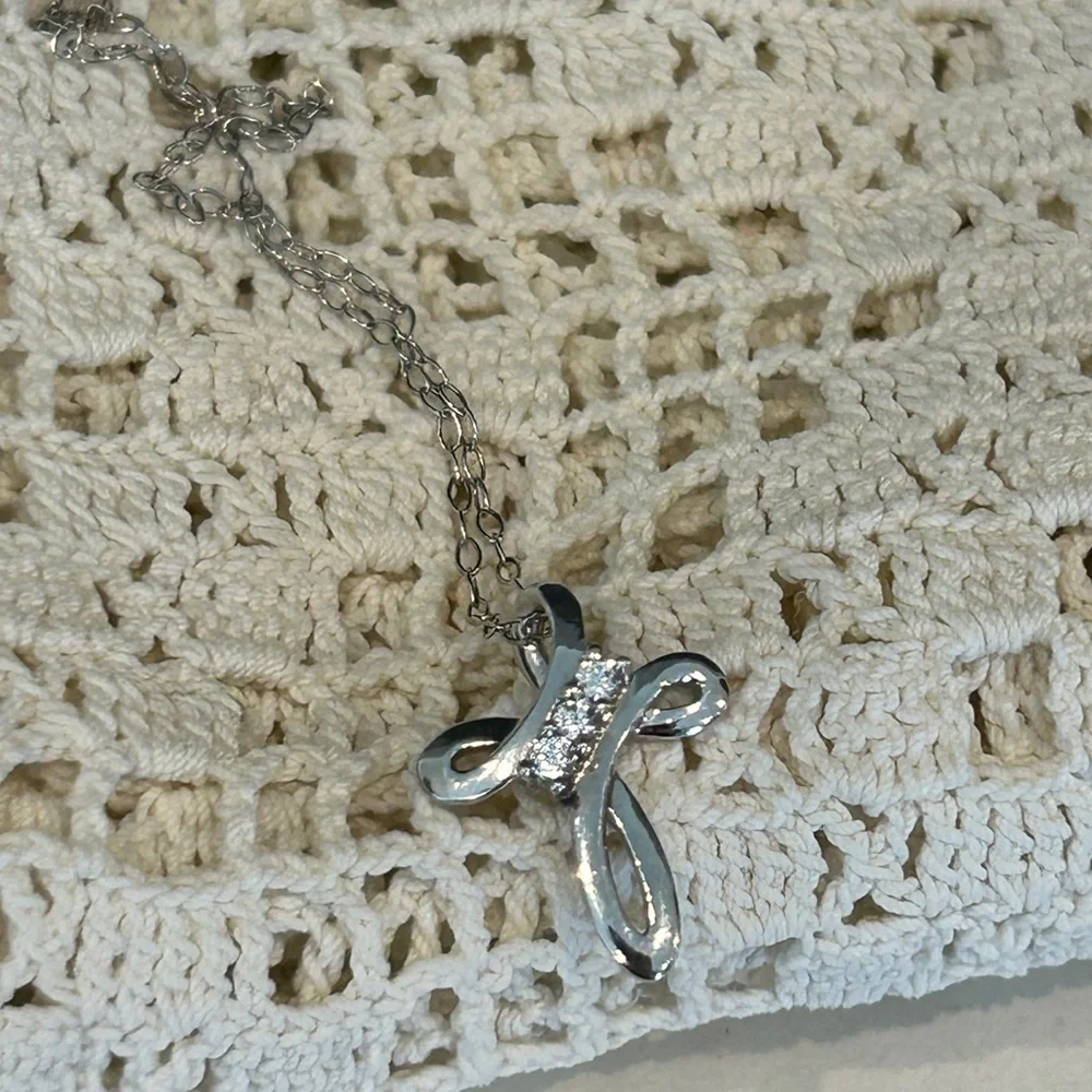 Sterling Silver Cross Necklace Ribbon Pendant with Crystals Stamped 925 CZ - Picture 7 of 13